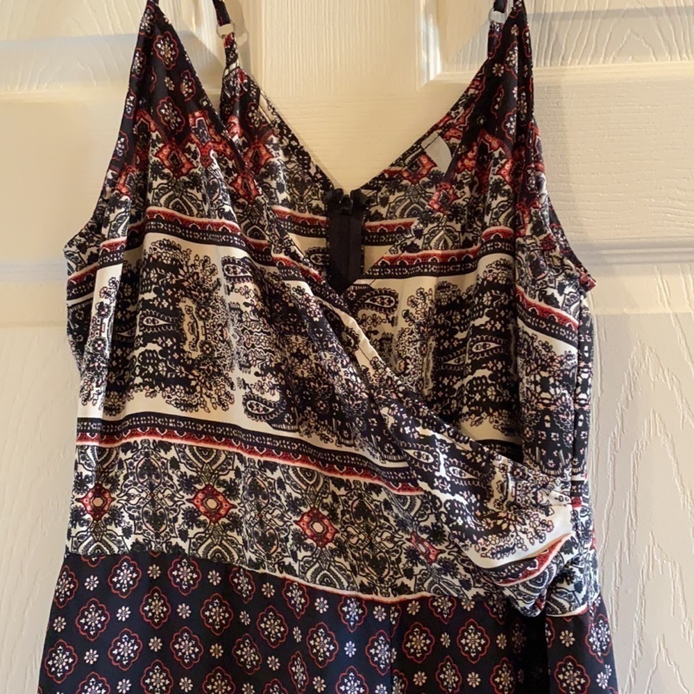 Tua Jumpsuit - Picture 2 of 4